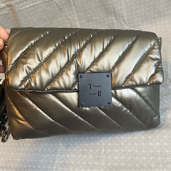 Think Royln The Limelight Crossbody Bag in Metallic Pearl Pyrite - Picture 3 of 12
